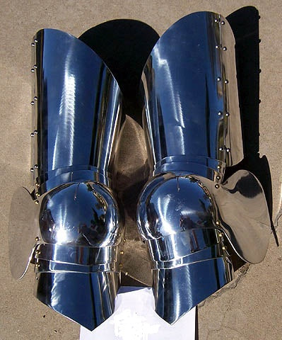 Armour Gallery: Plate Legs with Articulated Knees