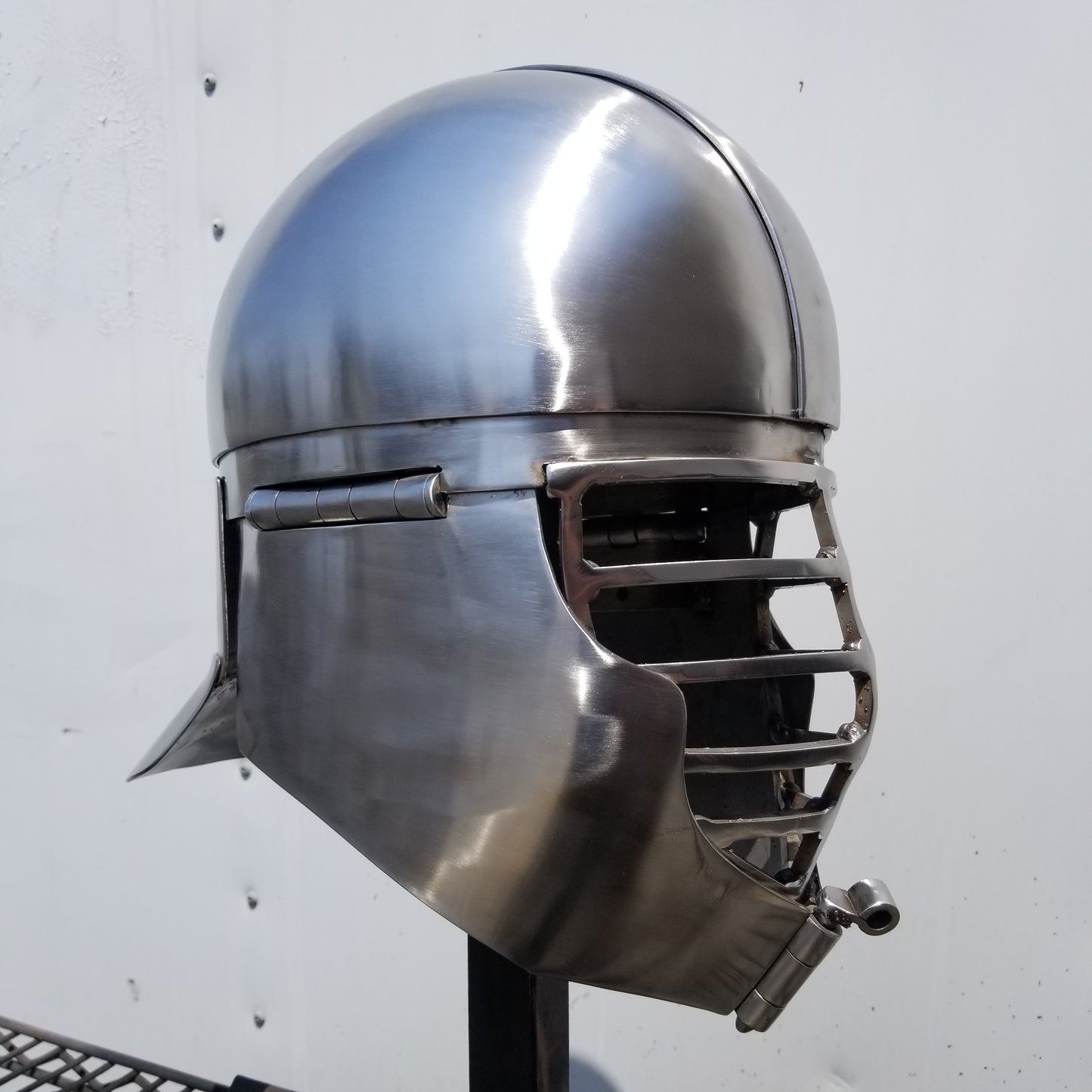 Helmet Gallery:  Roman Cavalry brushed finish