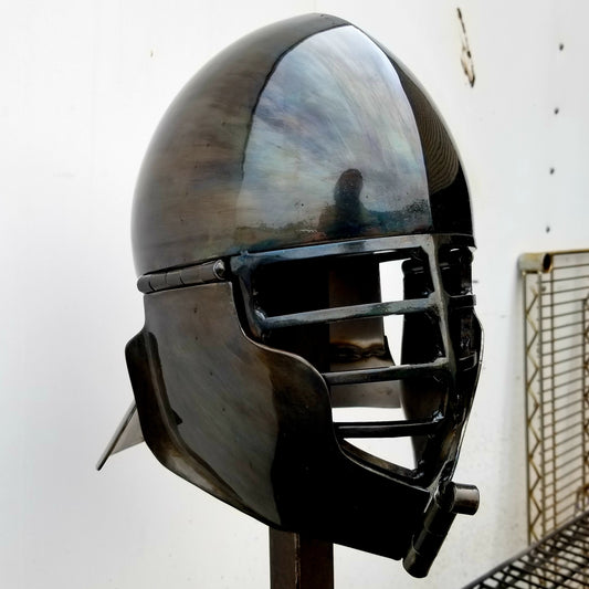 Helmet Gallery:  Darkened Legionnaire